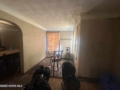 23 E Hudson St, Toledo, OH 43608 - photo 4