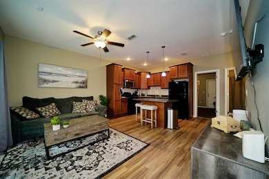 1992 Greencastle Ln, Tallahassee, FL 32303 - photo 4