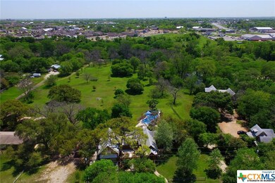 1220 Sleepy Hollow Ln, New Braunfels, TX 78130 - photo 3