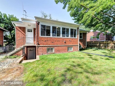 818 Fairoak Ave, Hyattsville, MD 20783 - photo 3