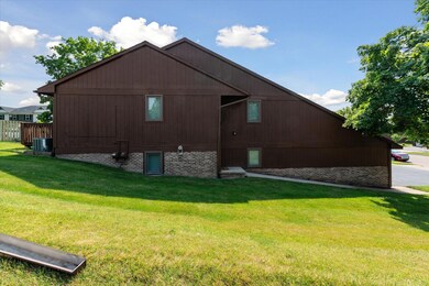 02-503-Echo-Ct-Saline-MI-48176-WindowSti