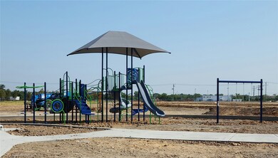 1011 Great Barracuda Ln, Alvin, TX 77511 - photo 4