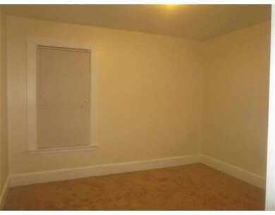 32 Houghton St unit 1, Lynn, MA 01905 - photo 4