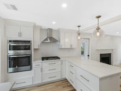 82 Lakeshore Dr, Westwood, MA 02090 - photo 5