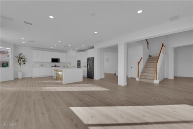 7511 Shadow Estates Way, Las Vegas, NV 89113 - photo 2