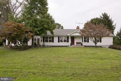 2360 Hunting Ridge Rd, Winchester, VA 22603 - photo 2
