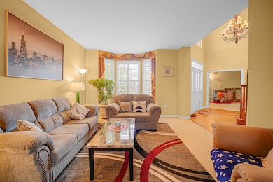 2405 River Hills Ln, Bolingbrook, IL 60490 - photo 4