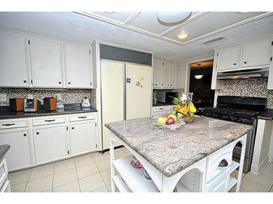 Kitchen. Spacious Kitchen where all appliances rem