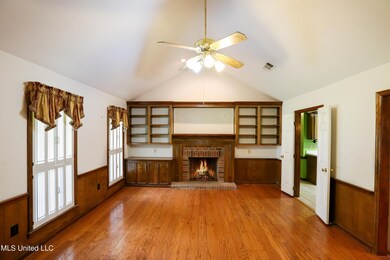126 Lake Dockery Dr - BB - 3