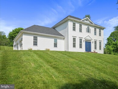 526 Colston Dr, Falling Waters, WV 25419 - photo 3