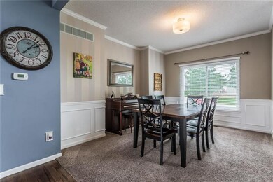 5704 Marion St, Shawnee, KS 66218 - photo 3