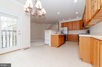 2826 Wakewater Way, Woodbridge, VA 22191 - photo 2