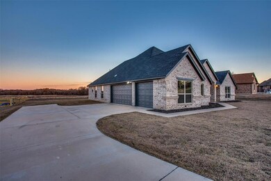 8320 Old Springtown Rd, Springtown, TX 76082 - photo 3