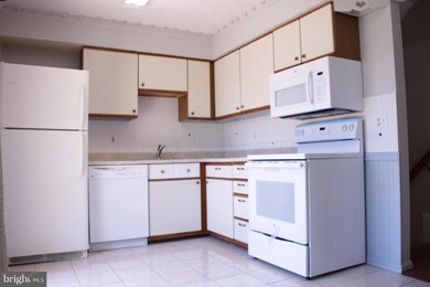 13905 Preacher Chapman Place, Centreville, VA 20121 - photo 7