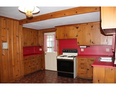 39 Millers Falls Rd, Turners Falls, MA 01376 - photo 3