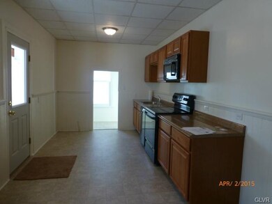 238 Front St unit 240, Alburtis, PA 18011 - photo 4