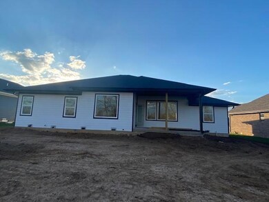 688 Greer Ave, Nixa, MO 65714 - photo 3