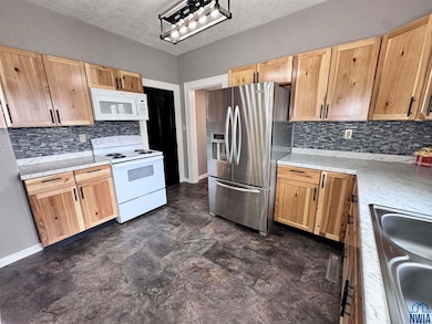 805 11th St, Onawa, IA 51040 - photo 5