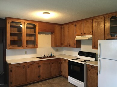 332 Lee St, Winterville, NC 28590 - photo 6