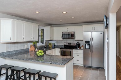 45 Whig Dr, Manchester, NH 03104 - photo 5