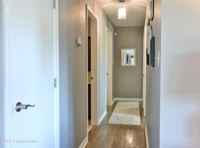1108 Crestview Way-13