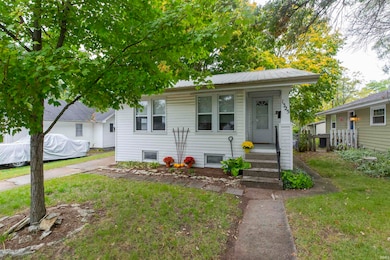 1325 S 31st St, South Bend, IN 46615 - photo 2