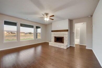 157 Chester Rd, Springtown, TX 76082 - photo 6