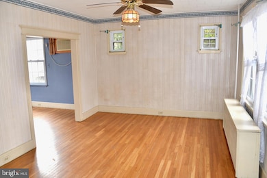 331 Sunset Rd, Reading, PA 19611 - photo 5