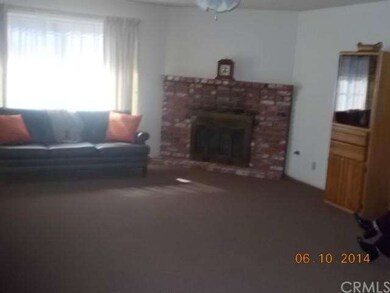 16143 Wimbleton Dr, Victorville, CA 92395 - photo 6