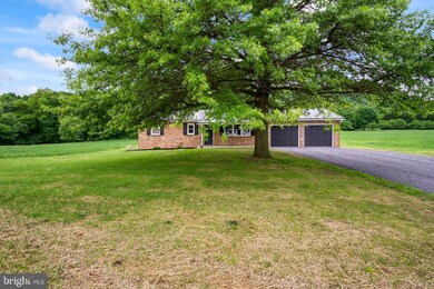 1871 Apple Way, Saint Thomas, PA 17252 - photo 5