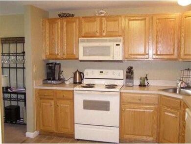 10 Mountain Laurel Ln, Fitchburg, MA 01420 - photo 2