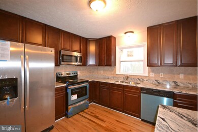 1129 Clarkville Dr, Winchester, VA 22603 - photo 3