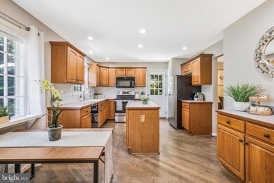 3901 Flagstone Terrace, Alexandria, VA 22306 - photo 2