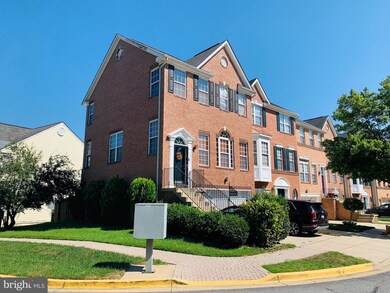 9900 Woodview Dr, Bowie, MD 20721 - photo 2