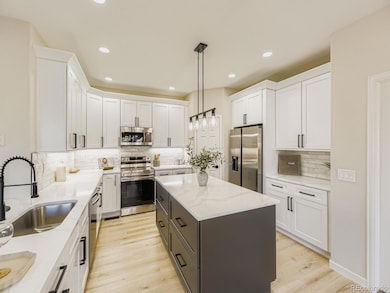 22967 E Mineral Place, Aurora, CO 80016 - photo 5