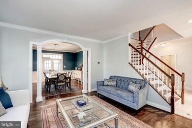 5421 Chandley Farm Ct, Centreville, VA 20120 - photo 4