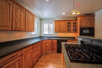 Kitchen - Under Cabinet lighting