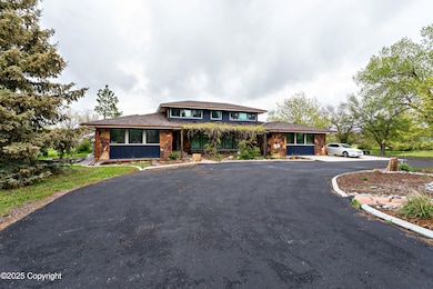 4101 Mesa Verde Dr, Gillette, WY 82718 - photo 2