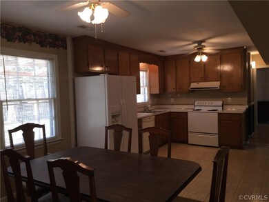 Kitchen view from Dining Room area; Appliances con