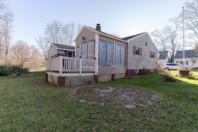 442 Prospect St, Rollinsford, NH 03869 - photo 4