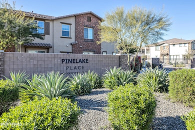 Pinelake - 1763