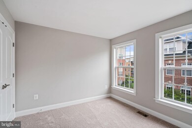 8046 Reserve Way, Vienna, VA 22182 - photo 6