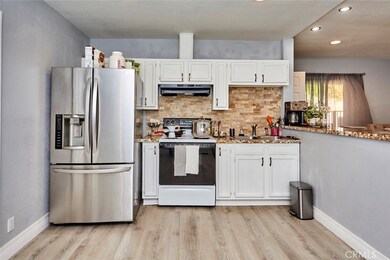 18190 Country Glen Ln, Victorville, CA 92395 - photo 7