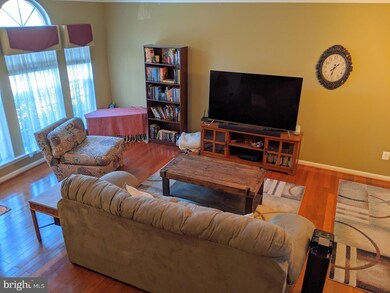 3133 Galaxy Way, Laurel, MD 20724 - photo 3