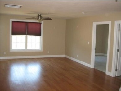 6 Stearns Ln unit 204, MerriMacK, NH 03054 - photo 3