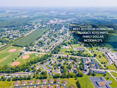 100 Kings Way, West Jefferson_010_1