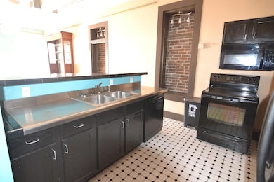 214 S Campbell Ave, Springfield, MO 65806 - photo 5