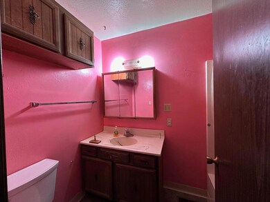 1050 S Bridge St, Prairie City, OR 97869 - photo 3