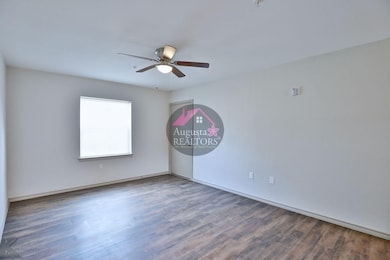 2800 Sayles Blvd unit 20A, Abilene, TX 79605 - photo 3