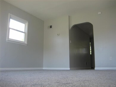 1572 Valley Rd, Bethlehem, PA 18018 - photo 4